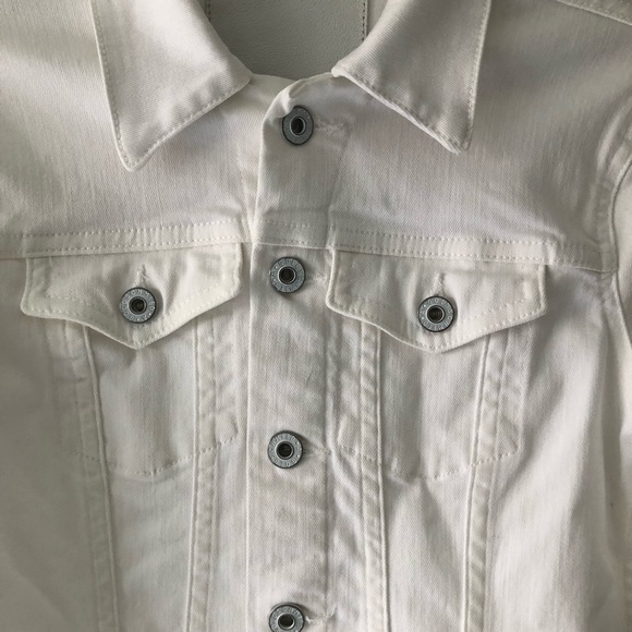 Must Have! 🔥AG “Robyn” Denim Jacket XS - Picture 4 of 8